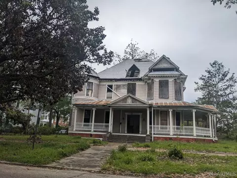 610 Mabry St, Selma, AL 36701