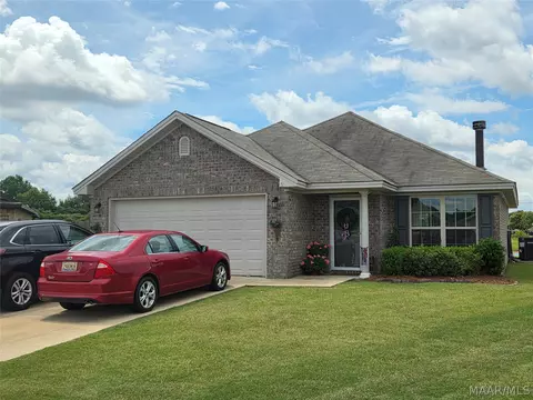72 Oasis Dr, Wetumpka, AL 36092