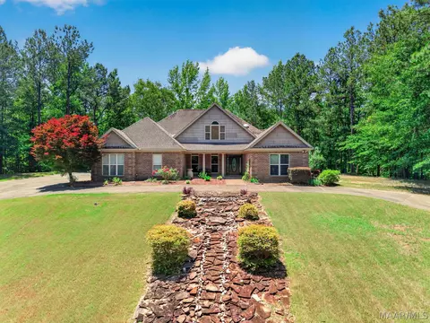 10476 Redland Rd, Tallassee, AL 36078