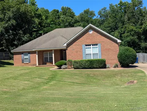 30 Summertime Pkwy, Deatsville, AL 36022