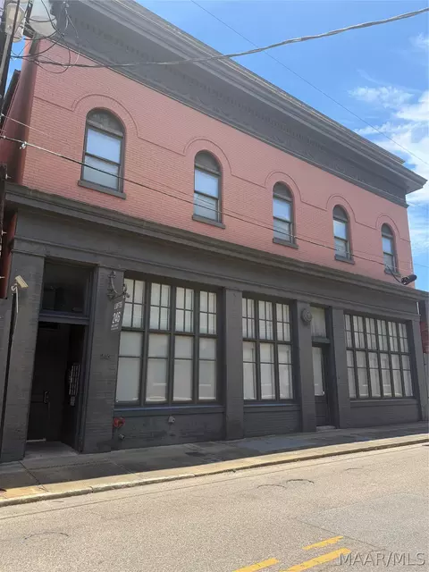 246 N Court St #F, Montgomery, AL 36104