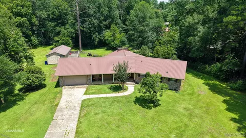 880 Berkshire Ct, Thomasville, AL 36784