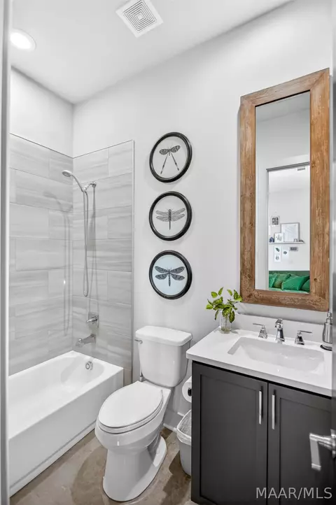 Bath - 4663 Broadwick St, Montgomery, AL 36116 photo 1 of 5