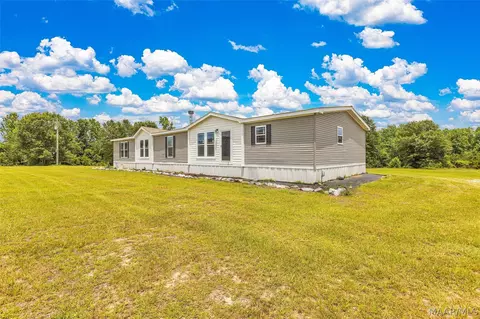 4220 Sweetwater Rd, Highland Home, AL 36041