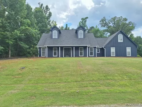 220 Hill Ridge Dr, Wetumpka, AL 36092