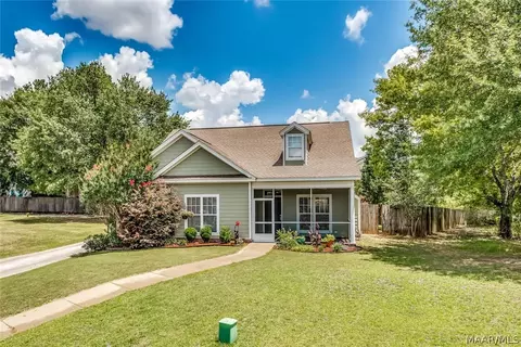 1211 Sadie Cir, Prattville, AL 36066
