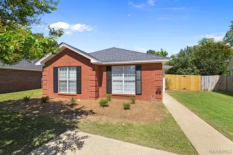 805 Cottage Ln, Prattville, AL 36067