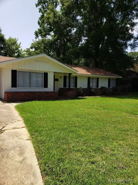 2752 Baldwin Brook Dr, Montgomery, AL 36111