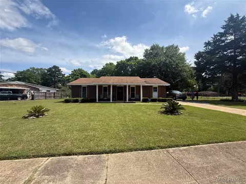 1444 Dunbarton Rd, Montgomery, AL 36117
