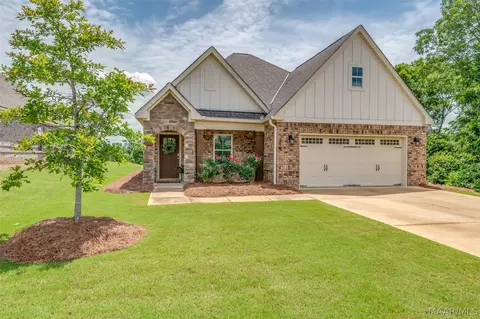 206 Lee Audis Ln, Prattville, AL 36066
