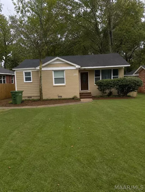 2454 Woodlawn St, Montgomery, AL 36106