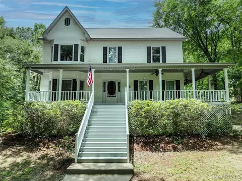 394 River Ridge Ct, Wetumpka, AL 36093