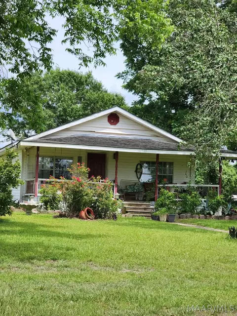 145 Cecil Varnum Rd, Dothan, AL 36301