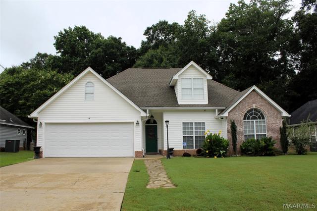 186 Homewood Dr, Millbrook, AL 36054