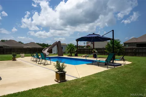 222 Alston Dr, Wetumpka, AL 36093