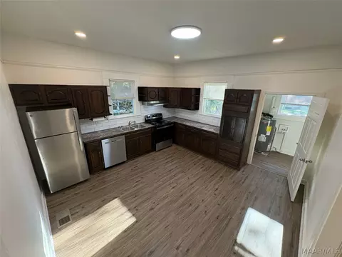 409 Lilly Ave, Tallassee, AL 36078