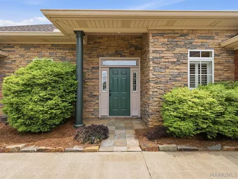 9573 Lochworth Ct, Pike Road, AL 36064