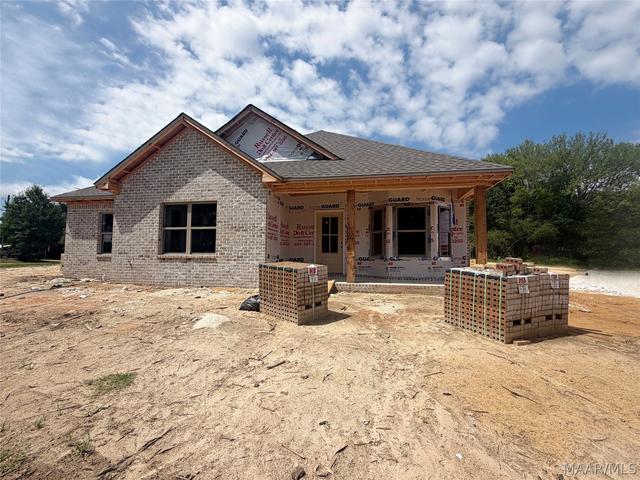 3 Shawnee Dr, Wetumpka, AL 36092
