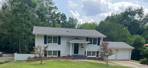 382 Holly Ridge Dr, Montgomery, AL 36109