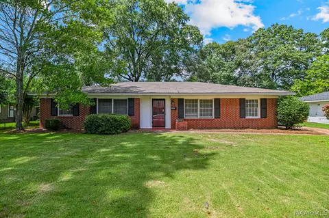 3607 Royal Crest Dr, Montgomery, AL 36109