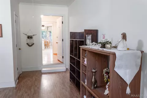 Entry Way - 209 Shadow Ln, Troy, AL 36079 photo 2 of 2
