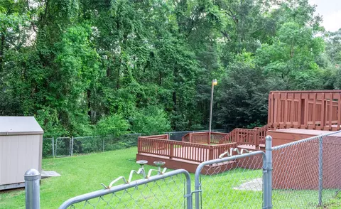 Exterior - 209 Shadow Ln, Troy, AL 36079 photo 4 of 10
