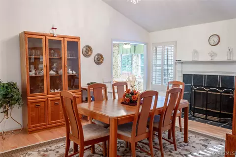 Dining - 209 Shadow Ln, Troy, AL 36079 photo 2 of 5