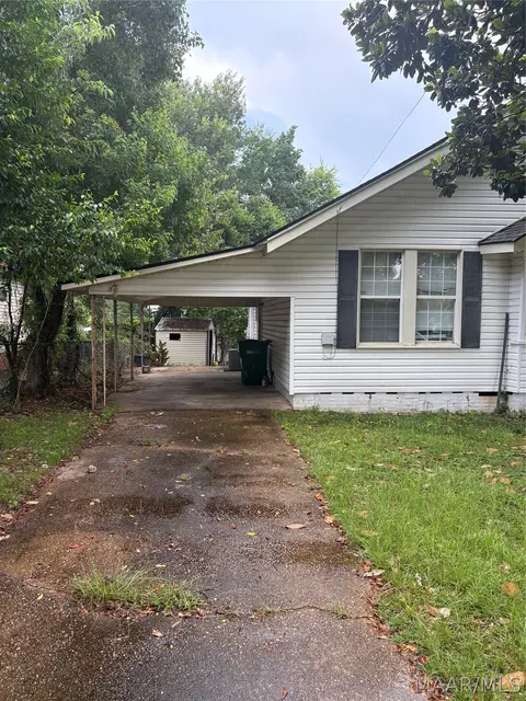 602 James St, Tallassee, AL 36078