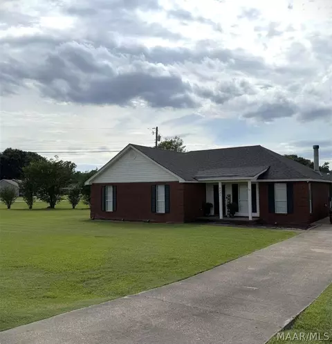 4231 Springdale Rd, Millbrook, AL 36054