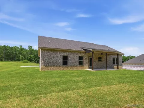Exterior - 210 Madix Dr, Eclectic, AL 36024 photo 6 of 6
