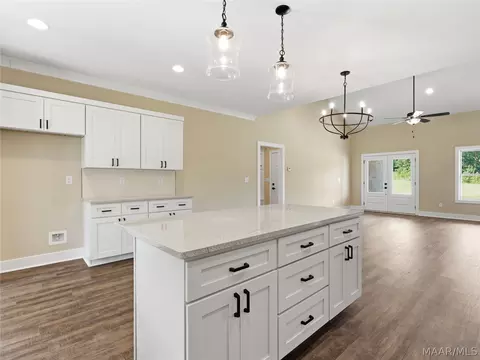 Kitchen - 210 Madix Dr, Eclectic, AL 36024 photo 3 of 4