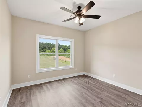 Bedroom - 210 Madix Dr, Eclectic, AL 36024 photo 4 of 5