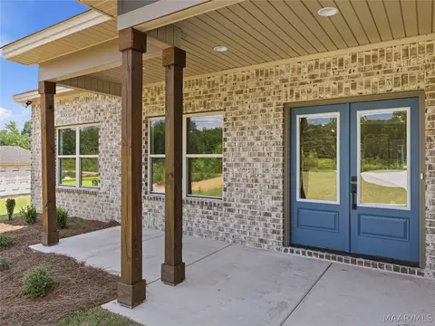 Exterior - 210 Madix Dr, Eclectic, AL 36024 photo 3 of 6