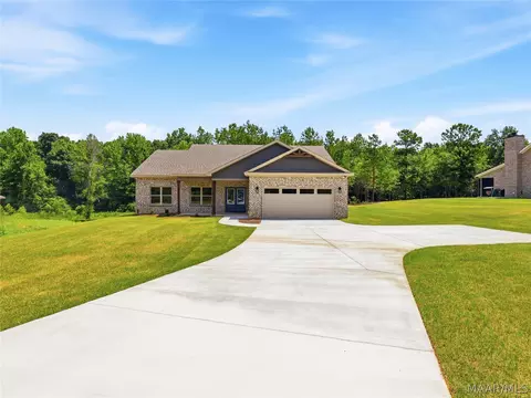 Exterior - 210 Madix Dr, Eclectic, AL 36024 photo 2 of 6