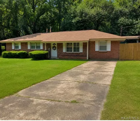 3901 Merrifield Dr, Selma, AL 36703