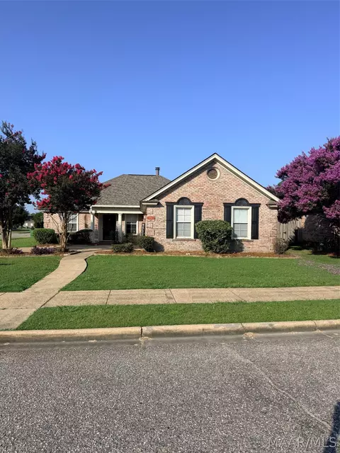 8718 Wildbriar Ln, Montgomery, AL 36117
