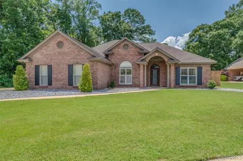 636 Larkin Ln, Montgomery, AL 36109