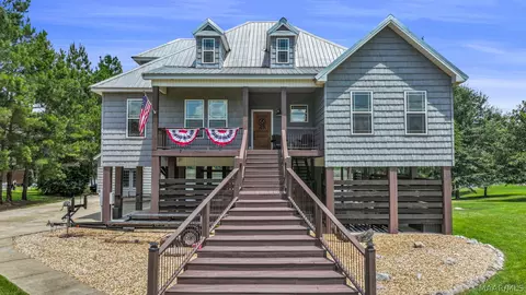 722 Lakeshore Dr, Autaugaville, AL 36003