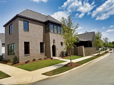 4609 Grassmere St, Montgomery, AL 36116