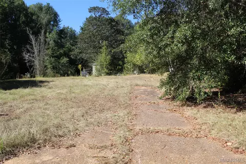 209 Chestnut St, Greenville, AL 36037