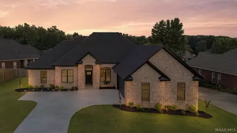 103 Andiron Ct, Prattville, AL 36067