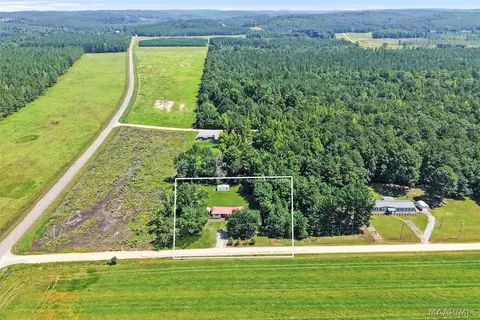 2192 T R Dr, Autaugaville, AL 36003