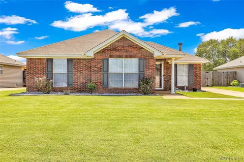 552 Mcdonald Dr, Wetumpka, AL 36092