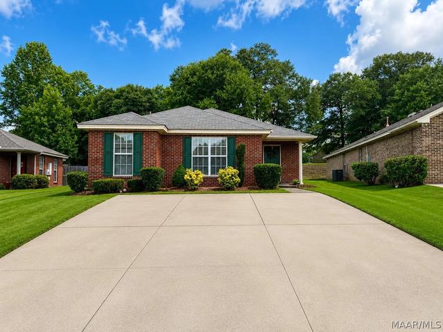 518 Mcgriff St, Prattville, AL 36067