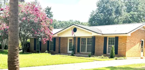 250 Choctaw Ln, Coosada, AL 36020
