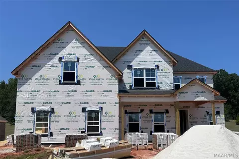 1023 Sunfield Dr, Prattville, AL 36066