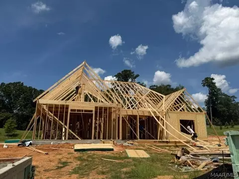 1029 Sunfield Dr, Prattville, AL 36066