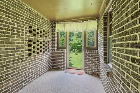 Exterior - 1104 Smith Rd, Clanton, AL 35045 photo 3 of 10