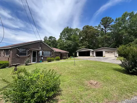 Exterior - 1104 Smith Rd, Clanton, AL 35045 photo 1 of 10