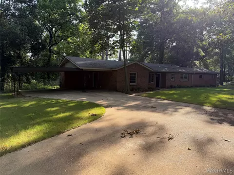 520 Dalraida Rd, Montgomery, AL 36109